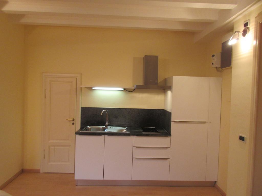 Mimi Apartment Лукка Номер фото